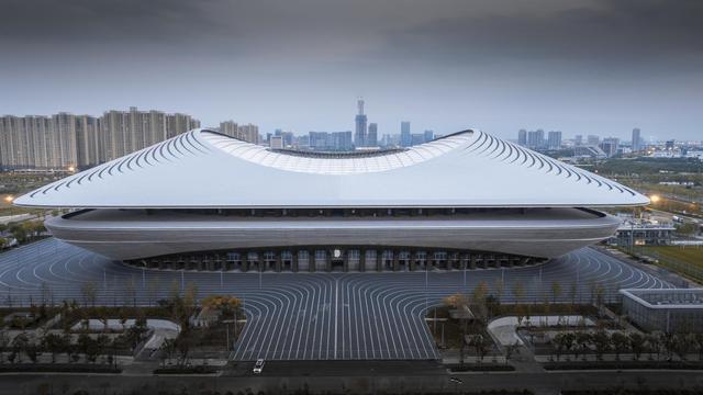 9体育-城市新地标！ 可容纳6万余人的西安国际足球中心正式亮相