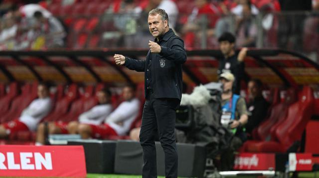 九游体育官网-用新人新阵踢出老味道，弗利克的试验没有人看得懂