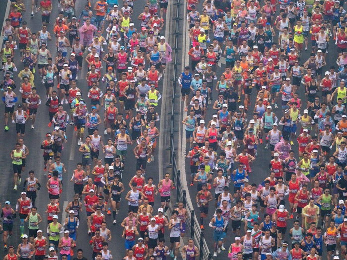 九游体育-3年4破，“205”已至，中国马拉松如何更进一步？|特步|丰配友|国家纪录|何杰|洛杉矶奥运会_新浪体育_新浪新闻